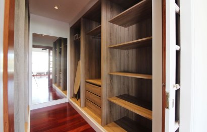 Reventa - House - Detached Villa - Benalmádena - Benalmadena Centro