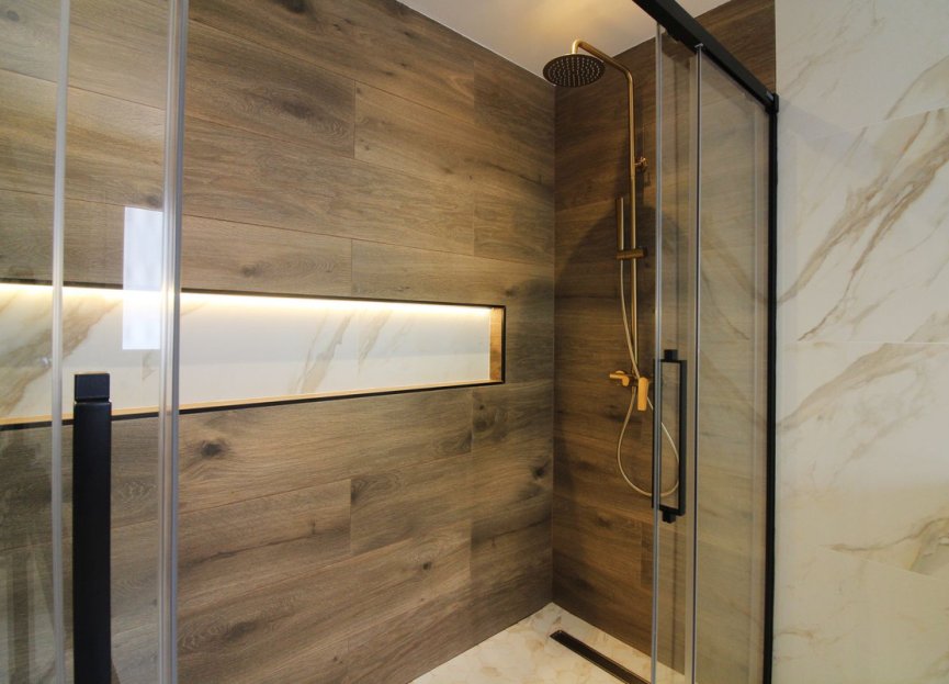 Reventa - House - Detached Villa - Benalmádena - Benalmadena Centro