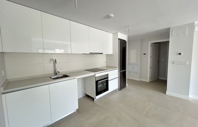 Resale - Ground floor apartment - Estepona - New Golden Mile