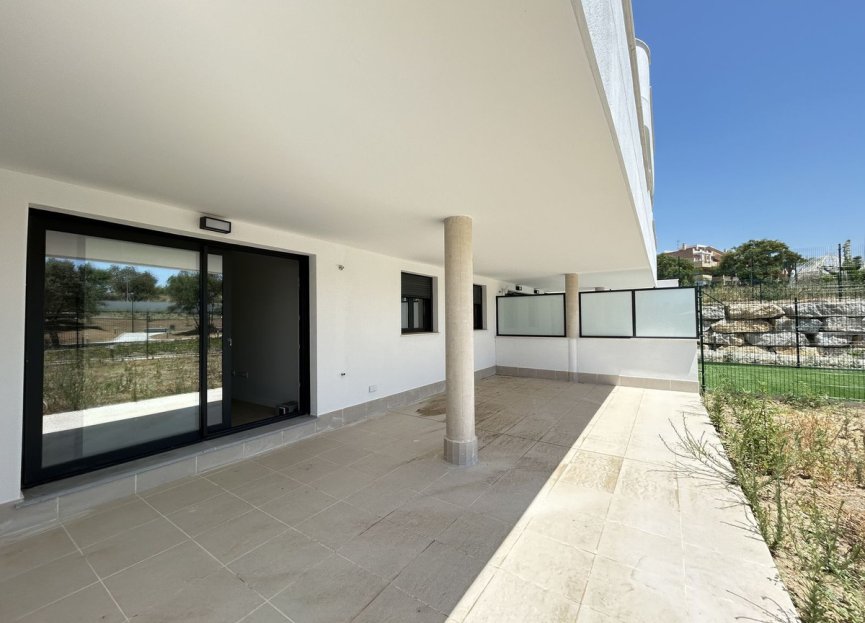 Resale - Ground floor apartment - Estepona - New Golden Mile