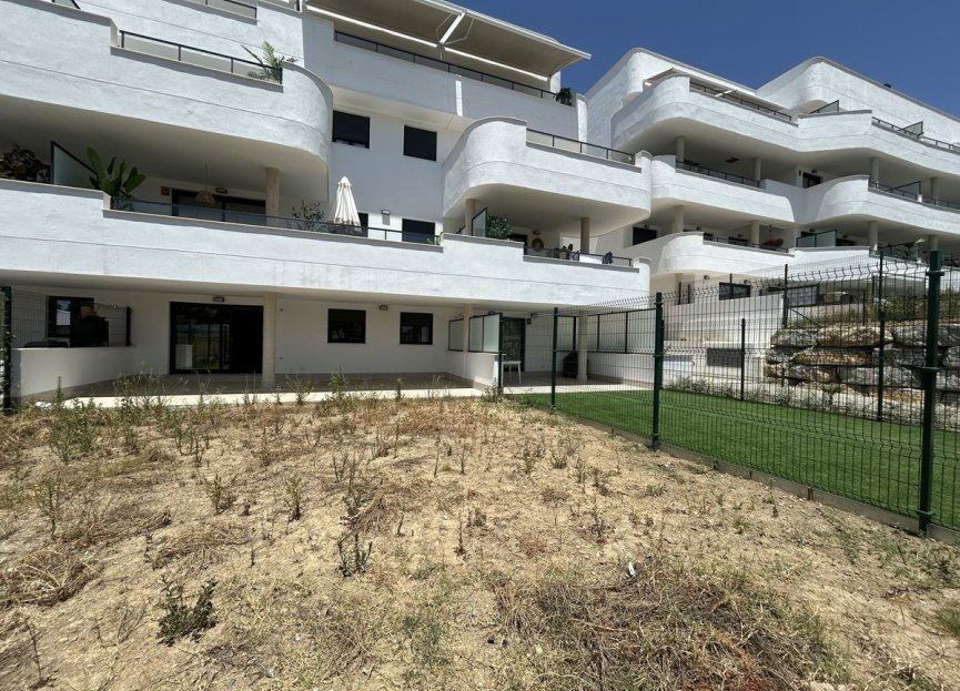 Resale - Ground floor apartment - Estepona - New Golden Mile