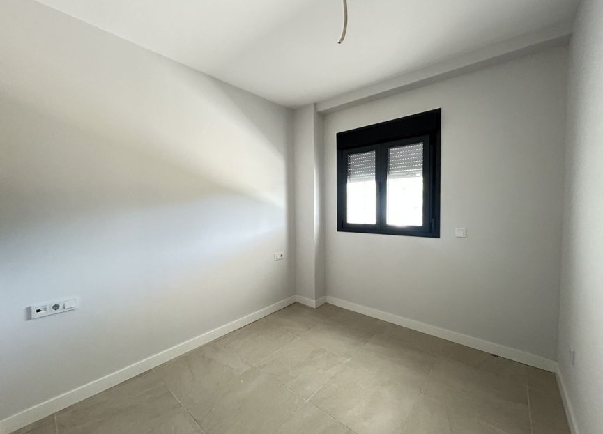 Resale - Ground floor apartment - Estepona - New Golden Mile