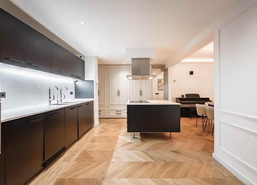 Reventa - Ground floor apartment - Benahavís - Benahavís Centro