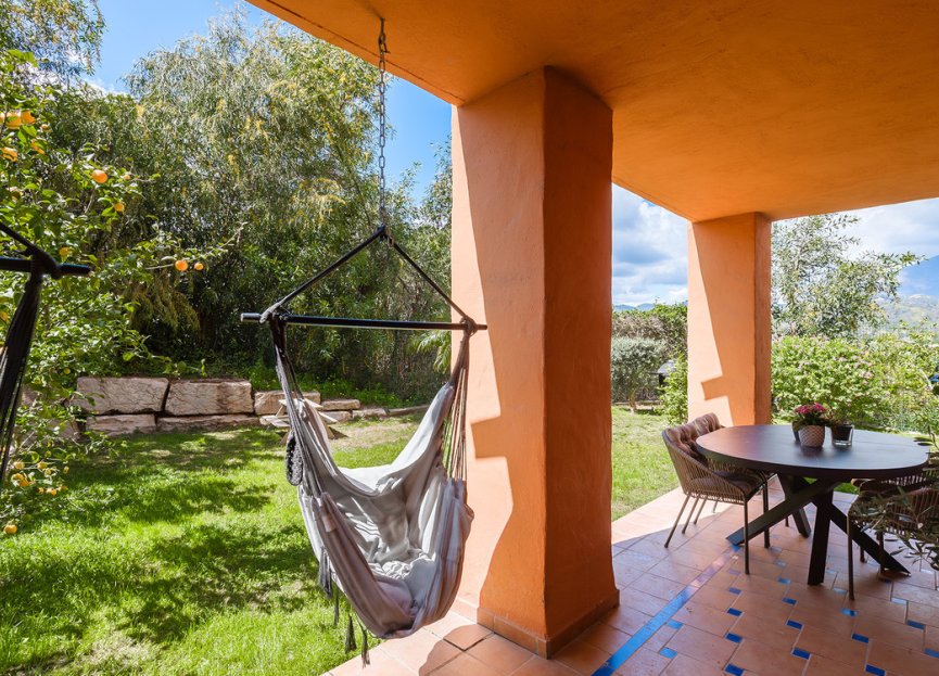 Reventa - Ground floor apartment - Benahavís - Benahavís Centro