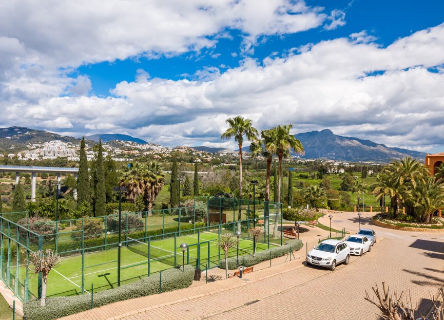 Reventa - Ground floor apartment - Benahavís - Benahavís Centro