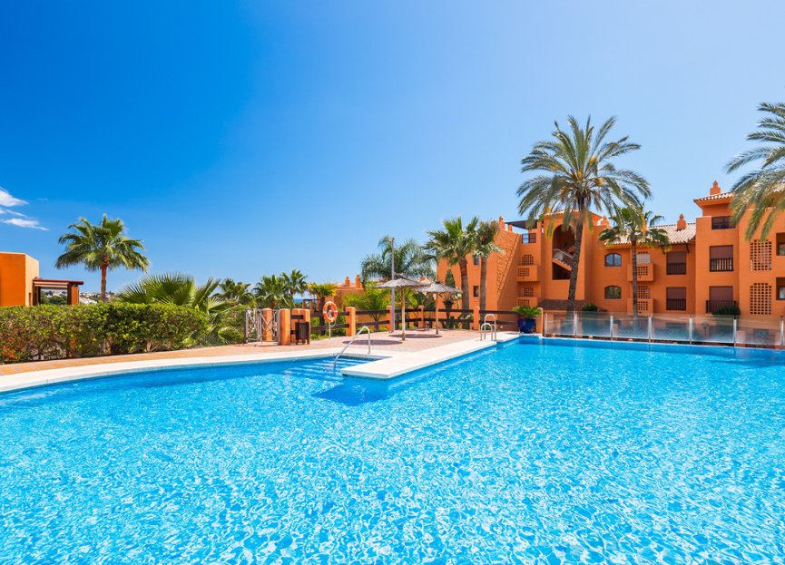 Reventa - Ground floor apartment - Benahavís - Benahavís Centro