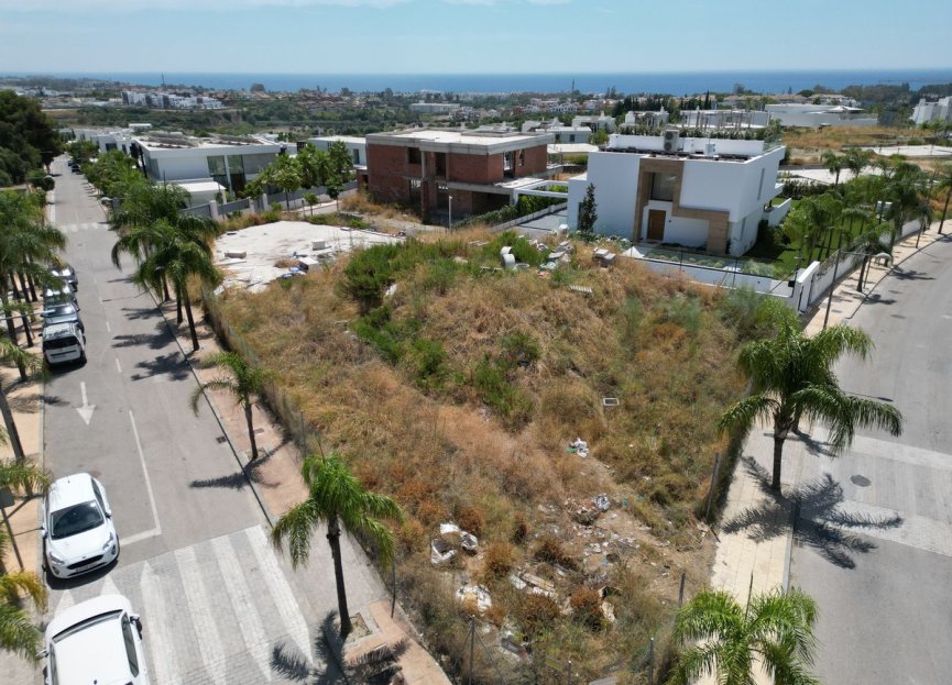 Resale - Plot - Residential Plot - Estepona - Cancelada