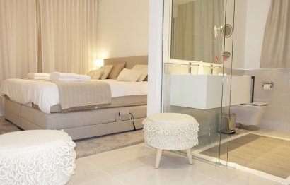 Resale - Apartment - Penthouse - Benahavís - Benahavís Centro