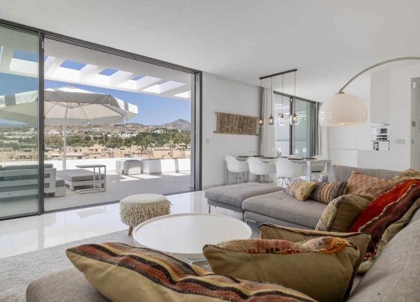 Resale - Apartment - Penthouse - Benahavís - Benahavís Centro