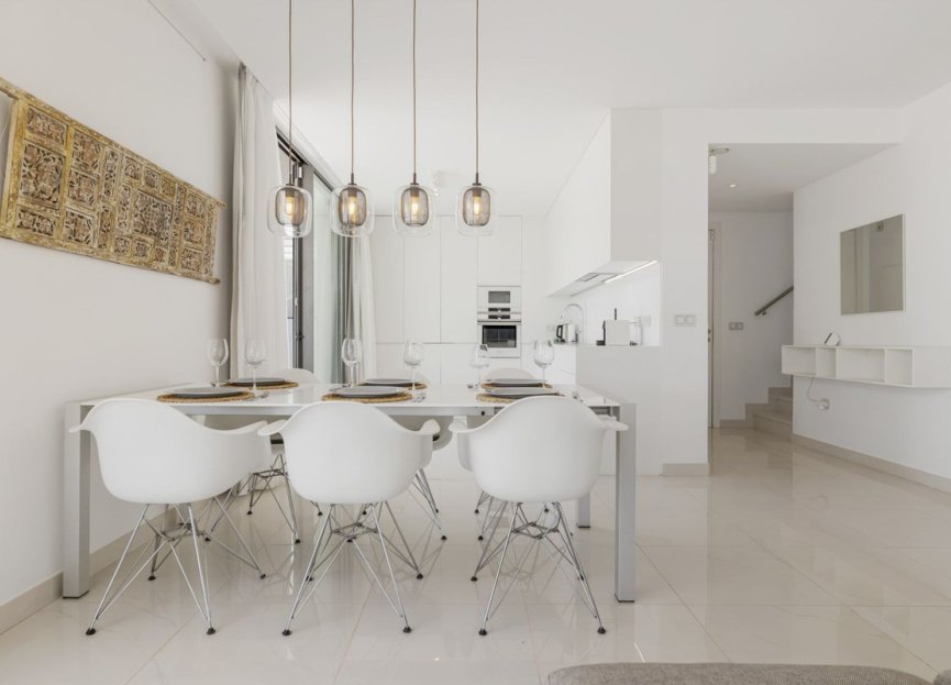 Resale - Apartment - Penthouse - Benahavís - Benahavís Centro