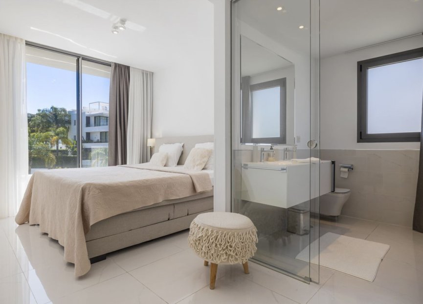 Resale - Apartment - Penthouse - Benahavís - Benahavís Centro