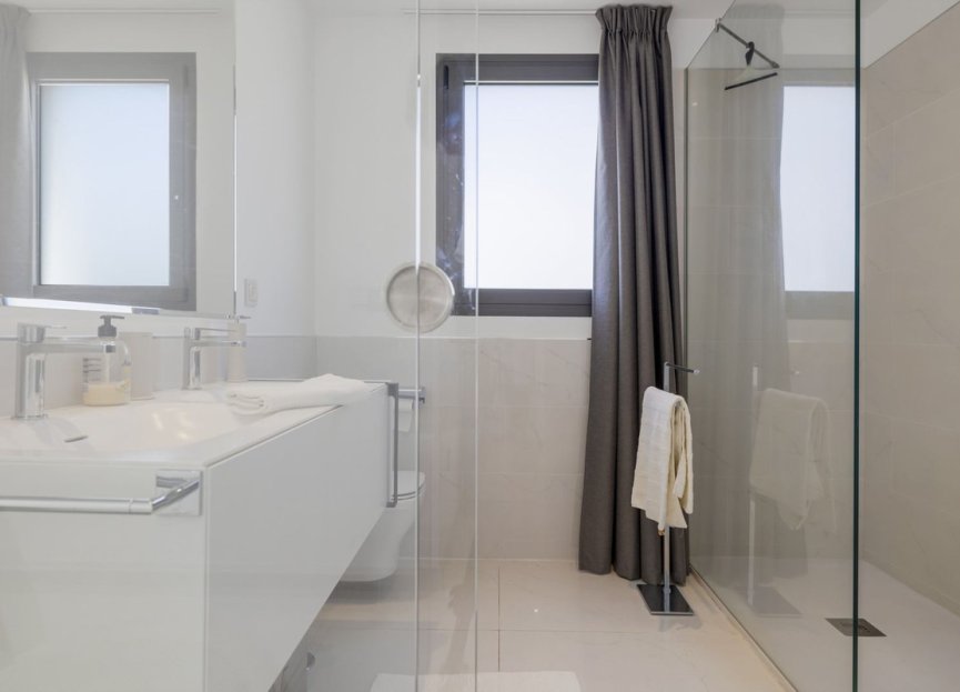 Resale - Apartment - Penthouse - Benahavís - Benahavís Centro