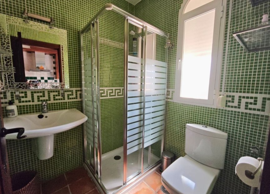 Resale - House - Detached Villa - Estepona - Estepona Centro