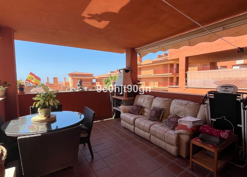 Resale - Apartment - Middle Floor Apartment - Marbella - Reserva de Marbella