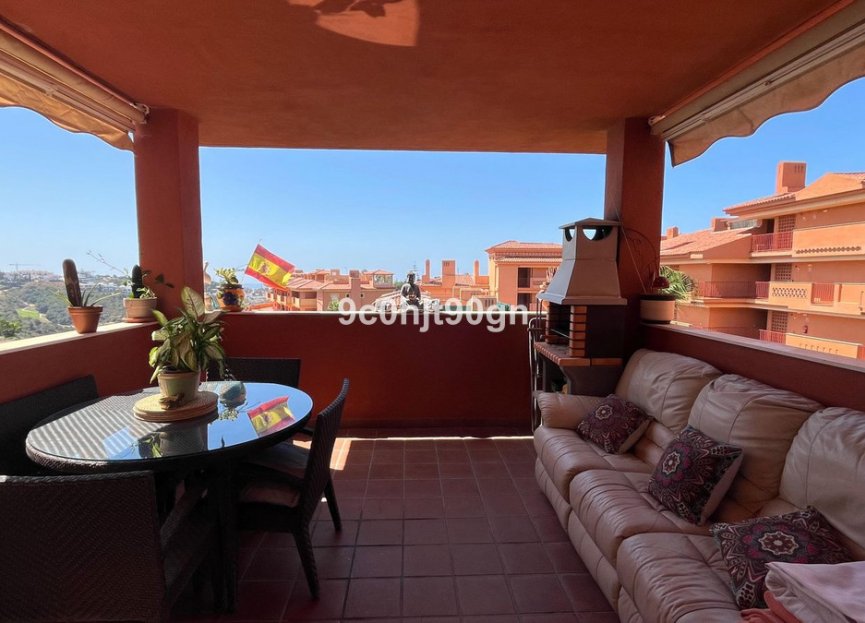 Resale - Apartment - Middle Floor Apartment - Marbella - Reserva de Marbella