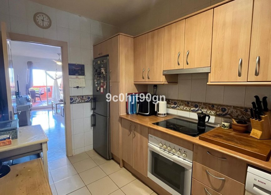 Resale - Apartment - Middle Floor Apartment - Marbella - Reserva de Marbella