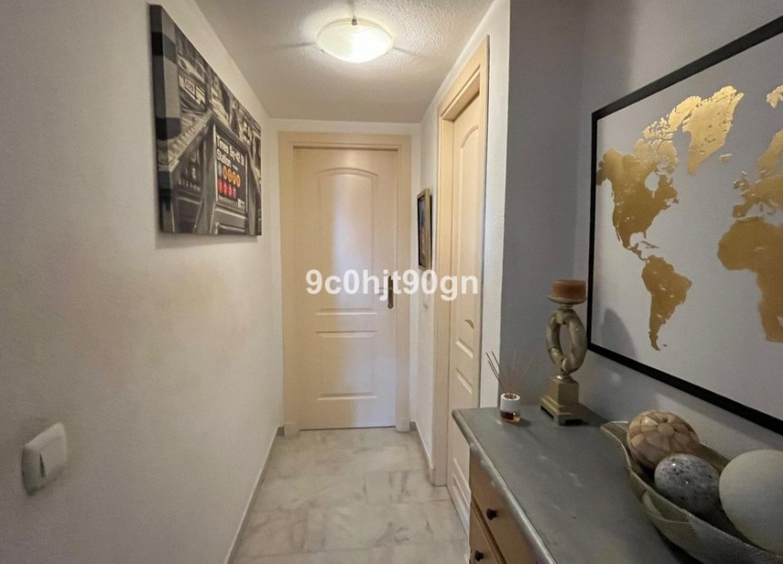 Resale - Apartment - Middle Floor Apartment - Marbella - Reserva de Marbella