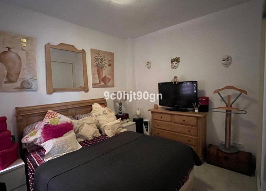 Resale - Apartment - Middle Floor Apartment - Marbella - Reserva de Marbella