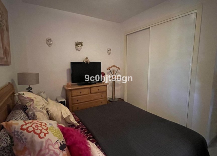 Resale - Apartment - Middle Floor Apartment - Marbella - Reserva de Marbella