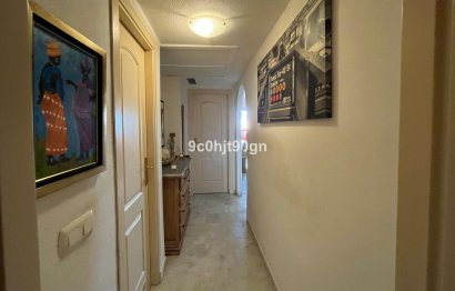 Resale - Apartment - Middle Floor Apartment - Marbella - Reserva de Marbella