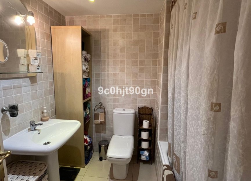 Resale - Apartment - Middle Floor Apartment - Marbella - Reserva de Marbella