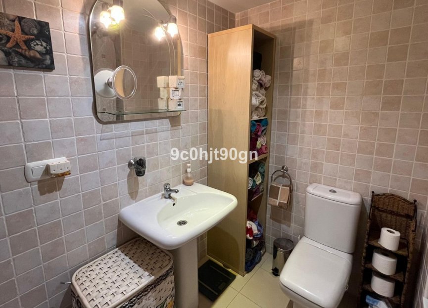 Resale - Apartment - Middle Floor Apartment - Marbella - Reserva de Marbella