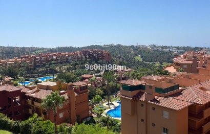 Resale - Apartment - Middle Floor Apartment - Marbella - Reserva de Marbella