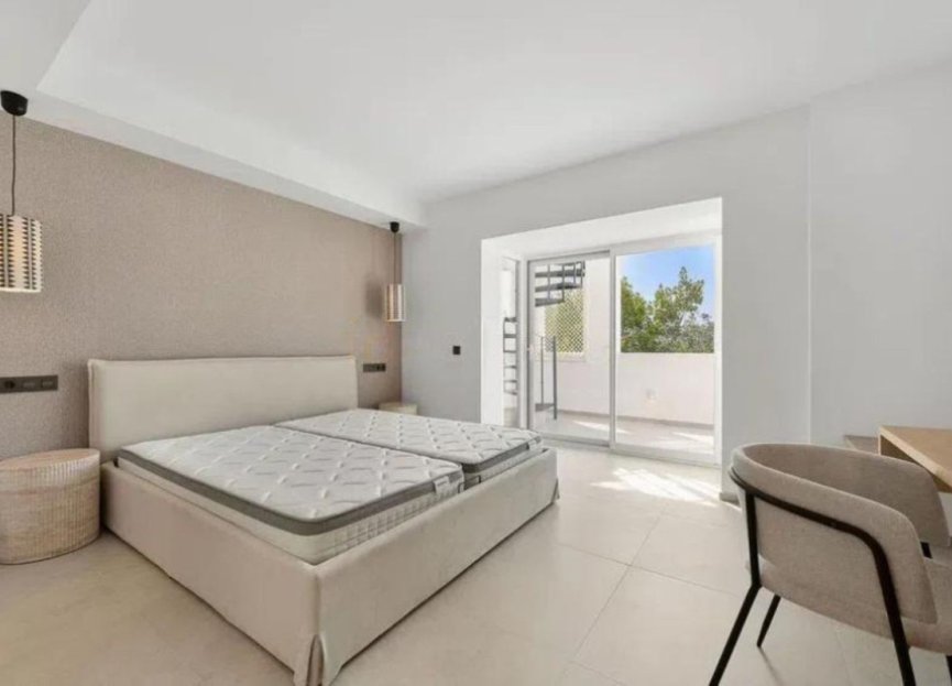 Resale - Apartment - Penthouse - Marbella - Aloha