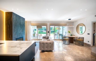 Resale - House - Townhouse - Marbella - Marbella Centro