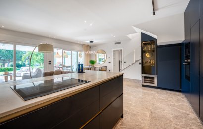 Resale - House - Townhouse - Marbella - Marbella Centro