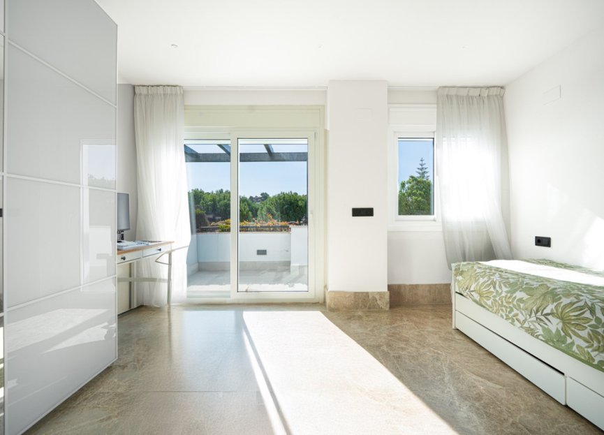 Resale - House - Townhouse - Marbella - Marbella Centro