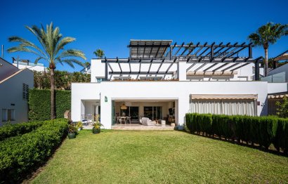 Resale - House - Townhouse - Marbella - Marbella Centro