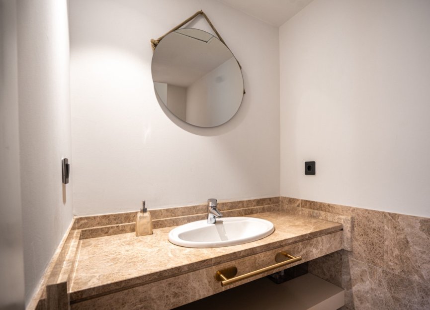 Resale - House - Townhouse - Marbella - Marbella Centro