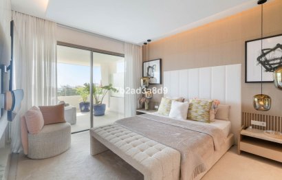 Resale - House - Detached Villa - Marbella - Nueva Andalucia