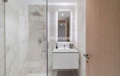 Resale - House - Detached Villa - Marbella - Nueva Andalucia