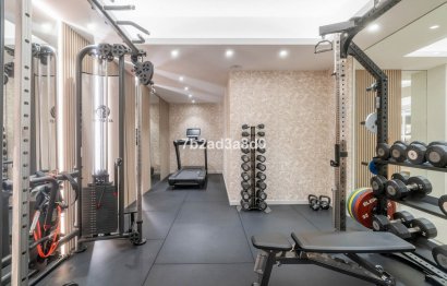 Resale - House - Detached Villa - Marbella - Nueva Andalucia