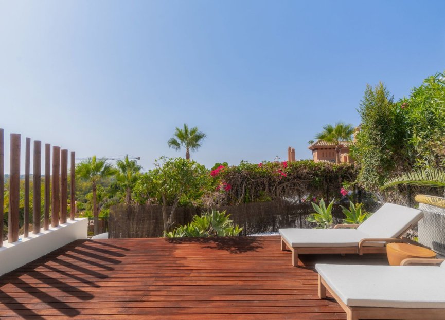 Resale - Ground floor apartment - Marbella - Nueva Andalucia