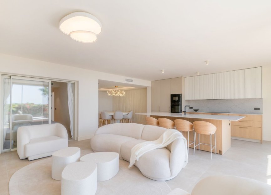 Resale - Ground floor apartment - Marbella - Nueva Andalucia