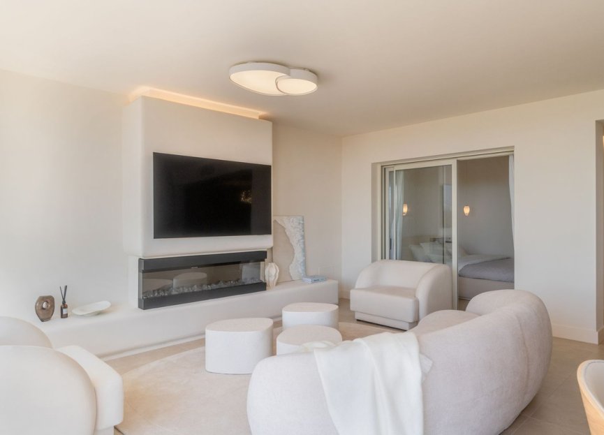 Resale - Ground floor apartment - Marbella - Nueva Andalucia