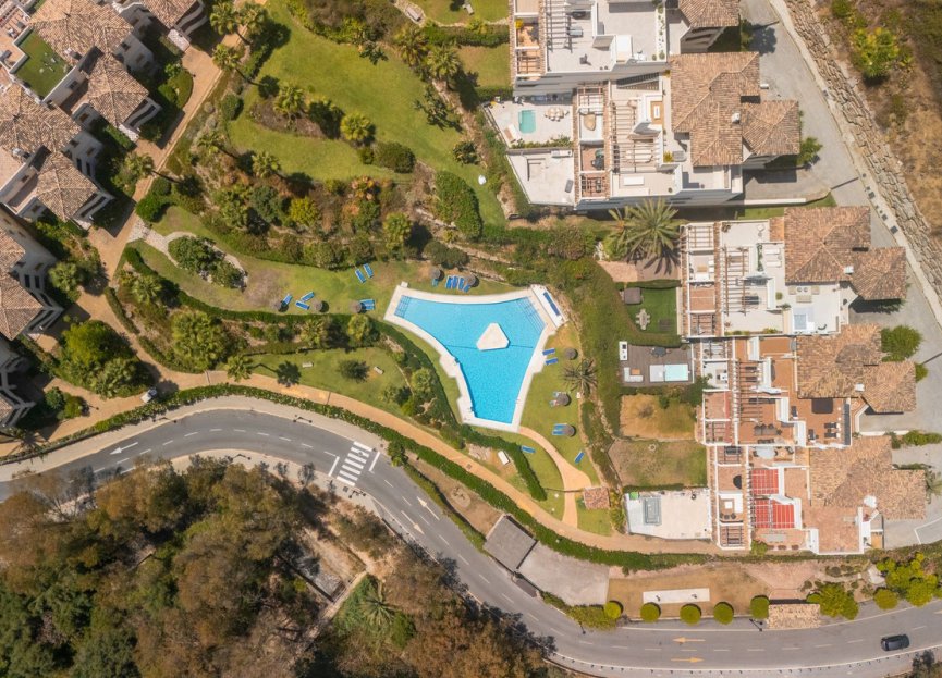 Resale - Ground floor apartment - Marbella - Nueva Andalucia