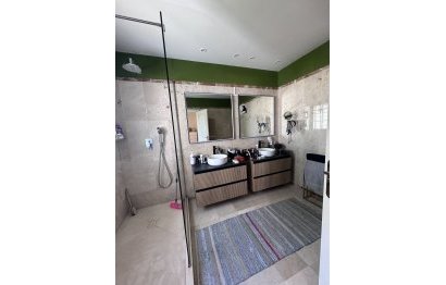 Resale - House - Detached Villa - Estepona - Bel Air