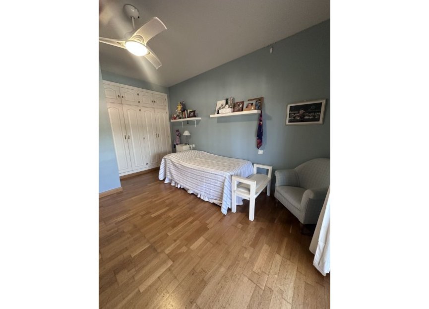 Resale - House - Detached Villa - Estepona - Bel Air