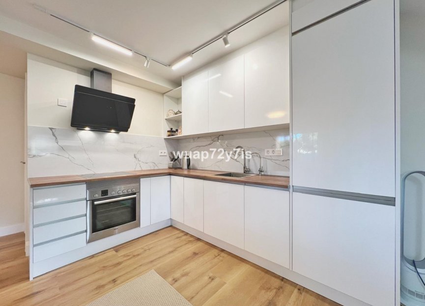 Resale - House - Semi-Detached House - Estepona - Benamara