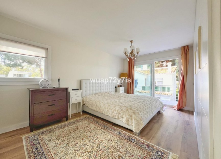 Resale - House - Semi-Detached House - Estepona - Benamara