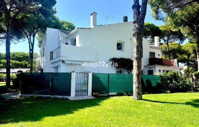 Resale - House - Semi-Detached House - Estepona - Benamara