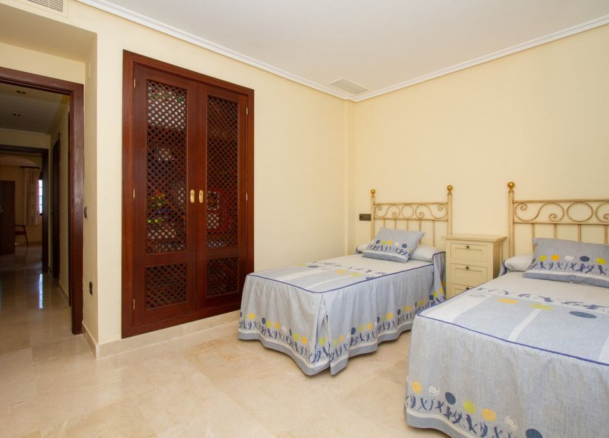 Reventa - Apartment - Middle Floor Apartment - Marbella - La Mairena