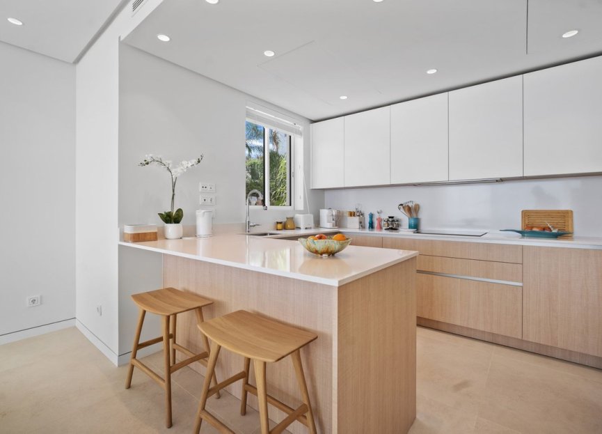 Resale - Apartment - Middle Floor Apartment - Marbella - Marbella Centro