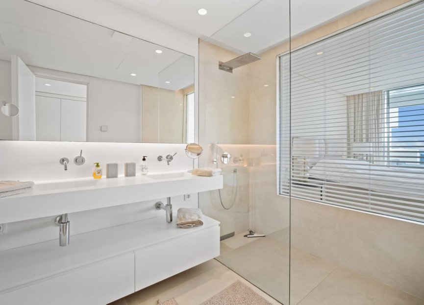 Resale - Apartment - Middle Floor Apartment - Marbella - Marbella Centro