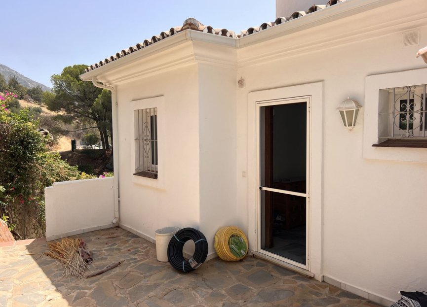 Reventa - House - Detached Villa - Mijas