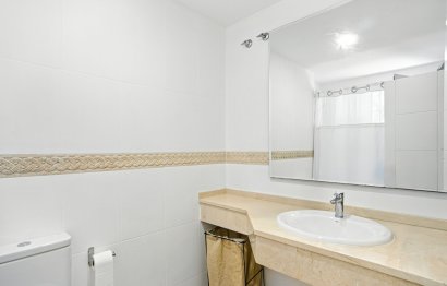 Reventa - Ground floor apartment - Marbella - Marbella Centro